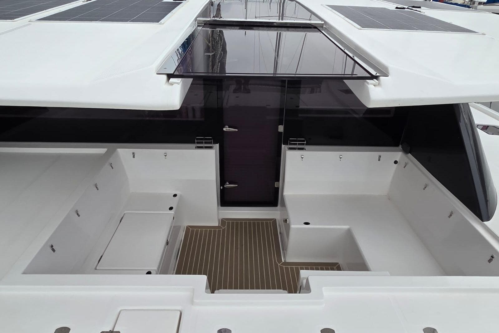 2024 Leopard 50 yacht cockpit with sleek design and solar panels.