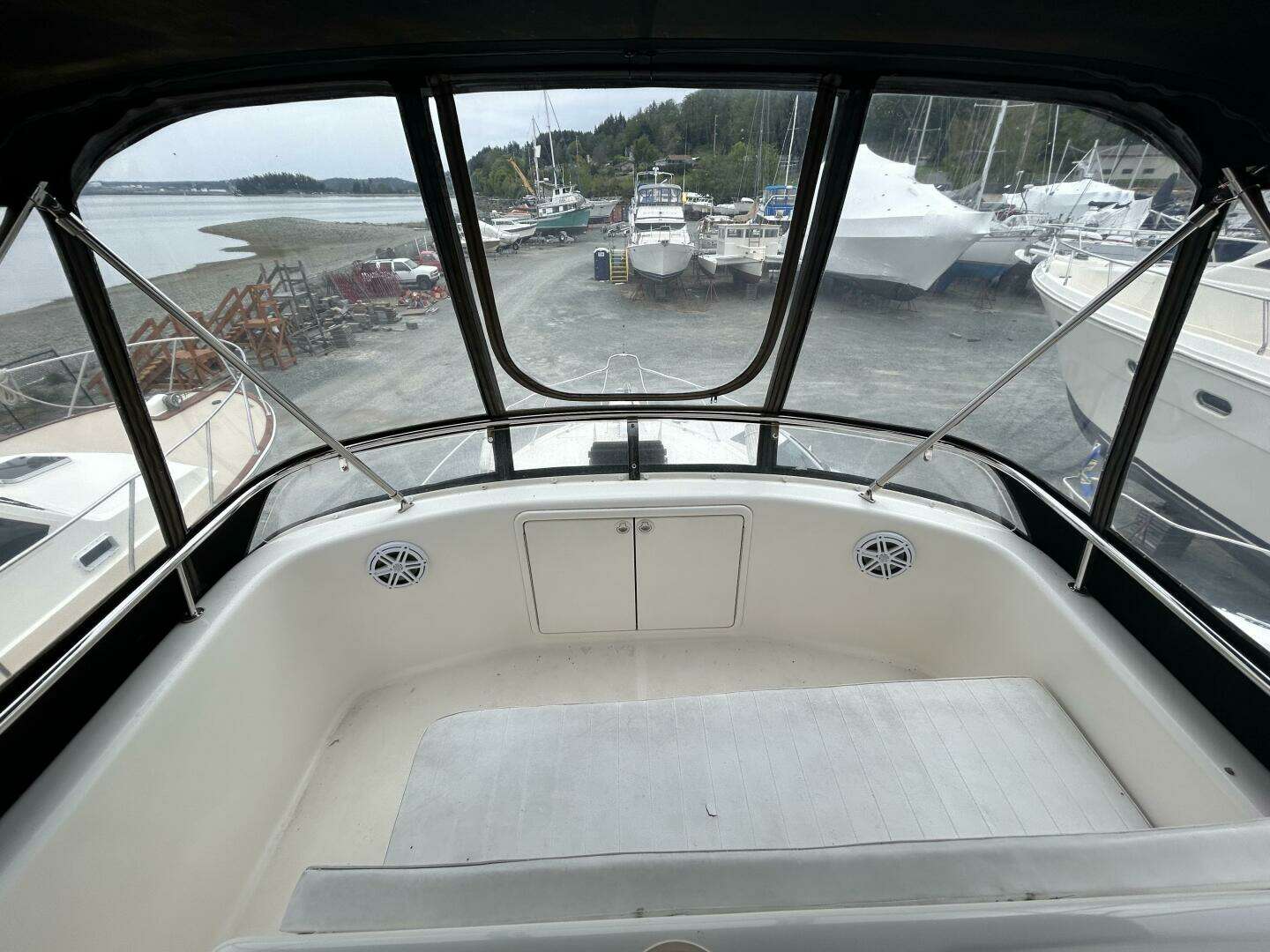 2000 Riviera 34 Convertible - Image 8
