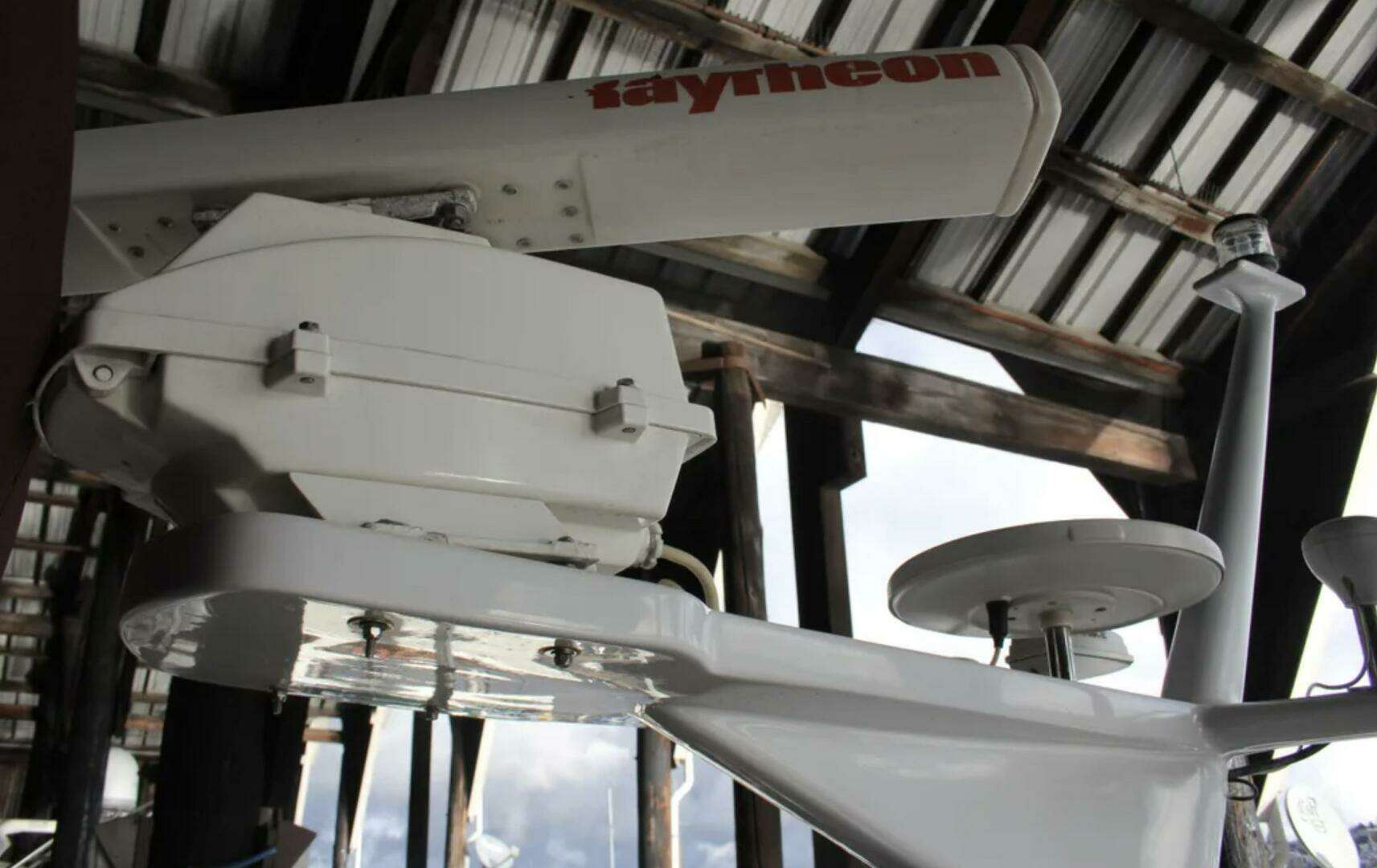 1974 Hatteras 58 Yachtfish - Image 30