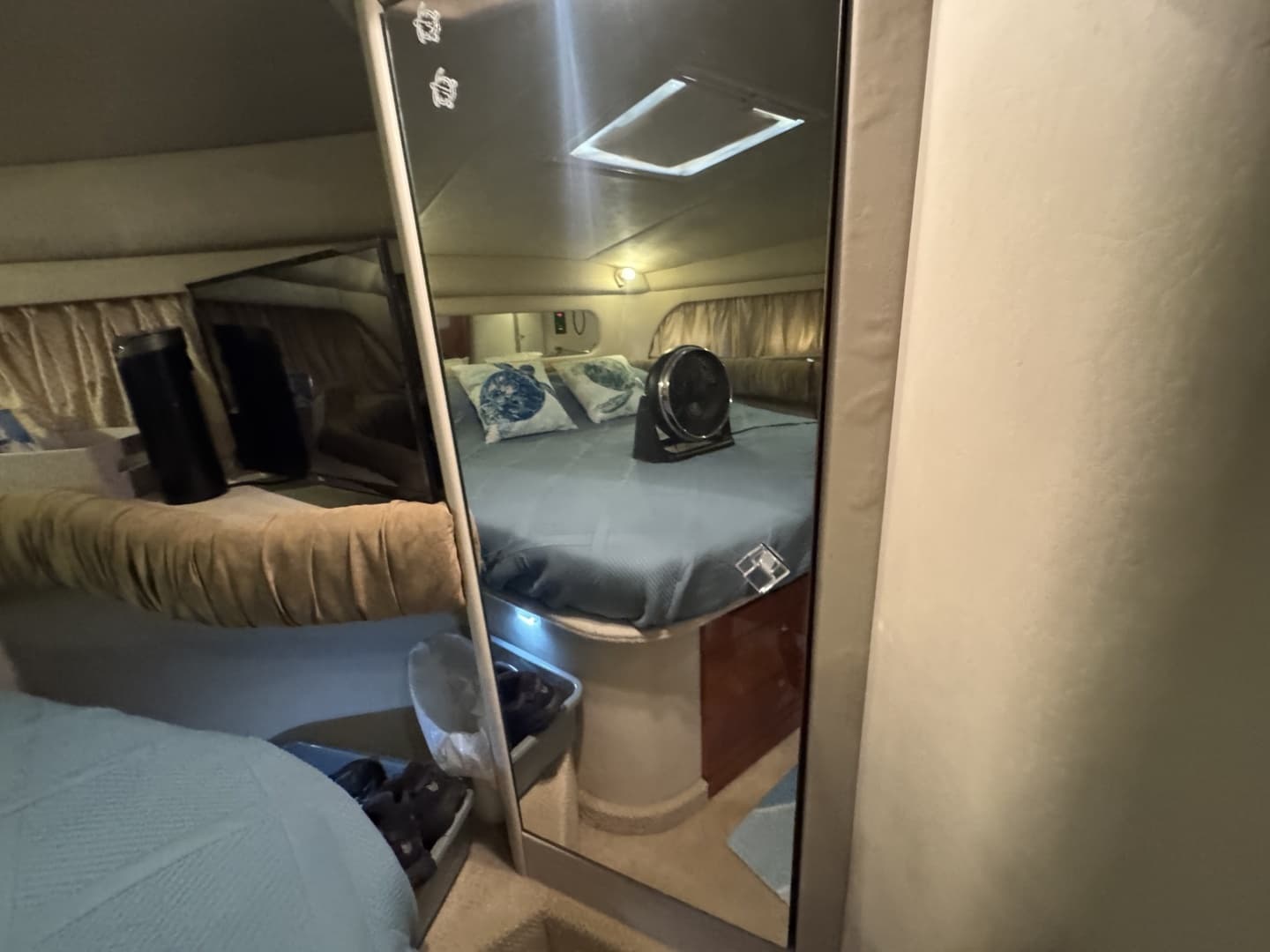 2001 Sea Ray 380 Aft Cabin - Image 72