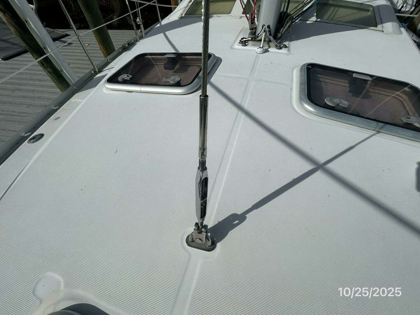2007 Beneteau 373 - Image 27