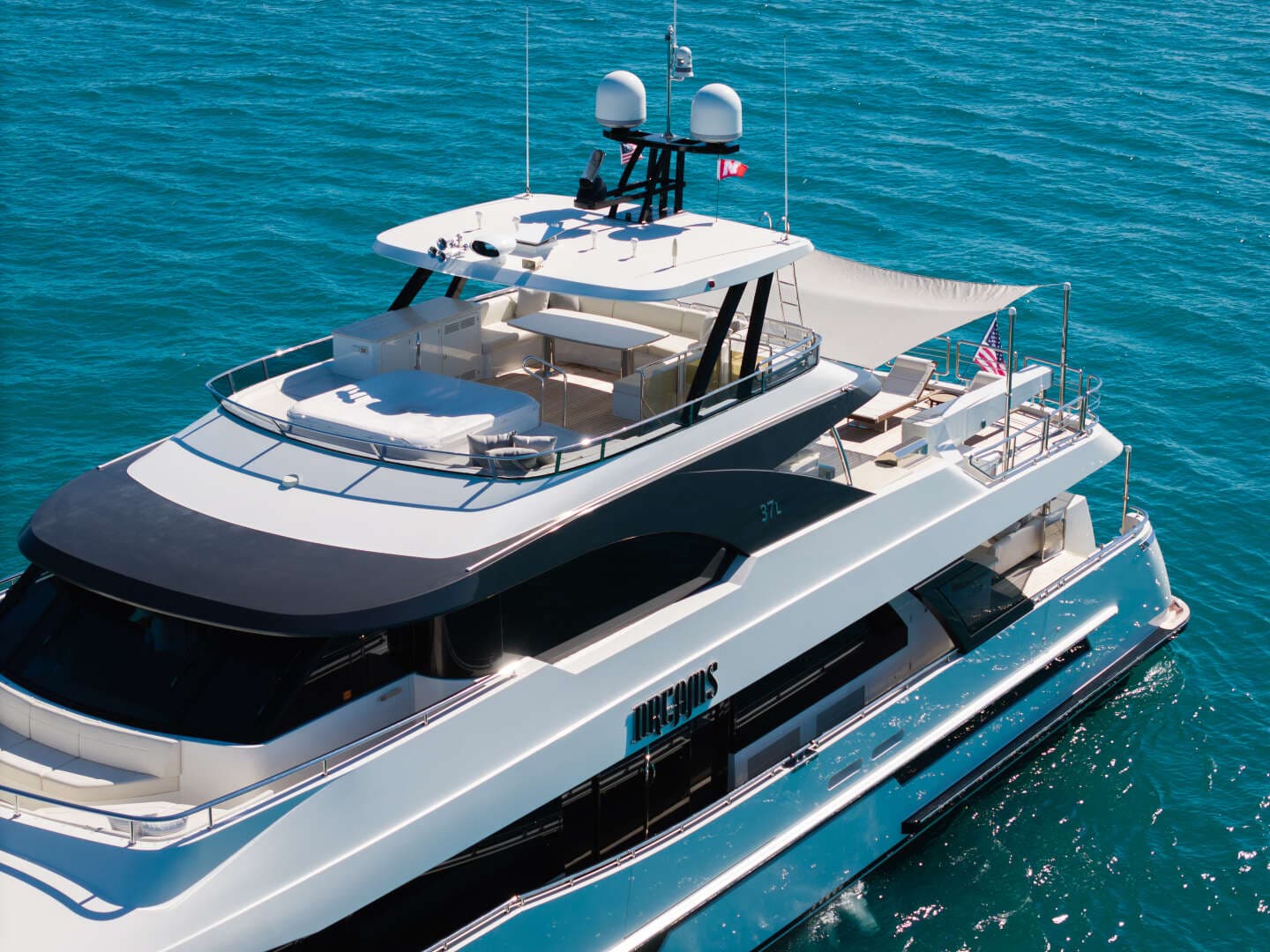 2022 Ocean Alexander 37L - Image 12