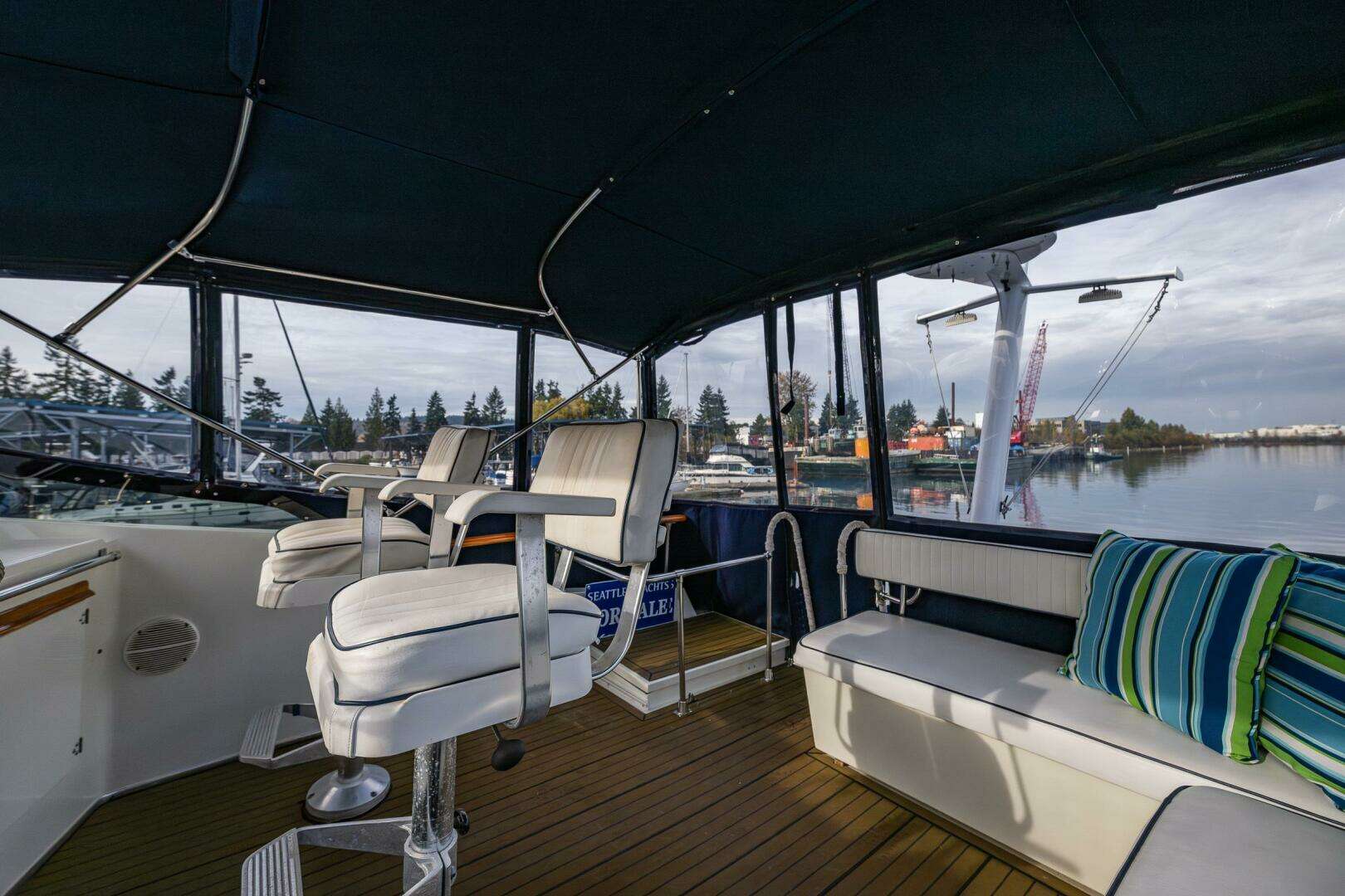 1991 Tollycraft 48 - Image 20
