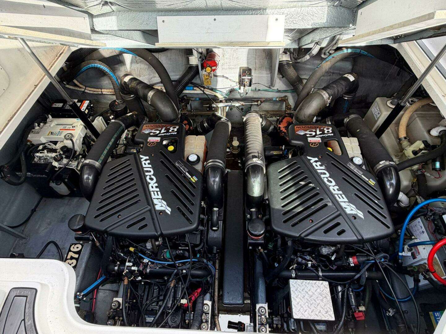 2004 Sea Ray 340 Sundancer - Image 29