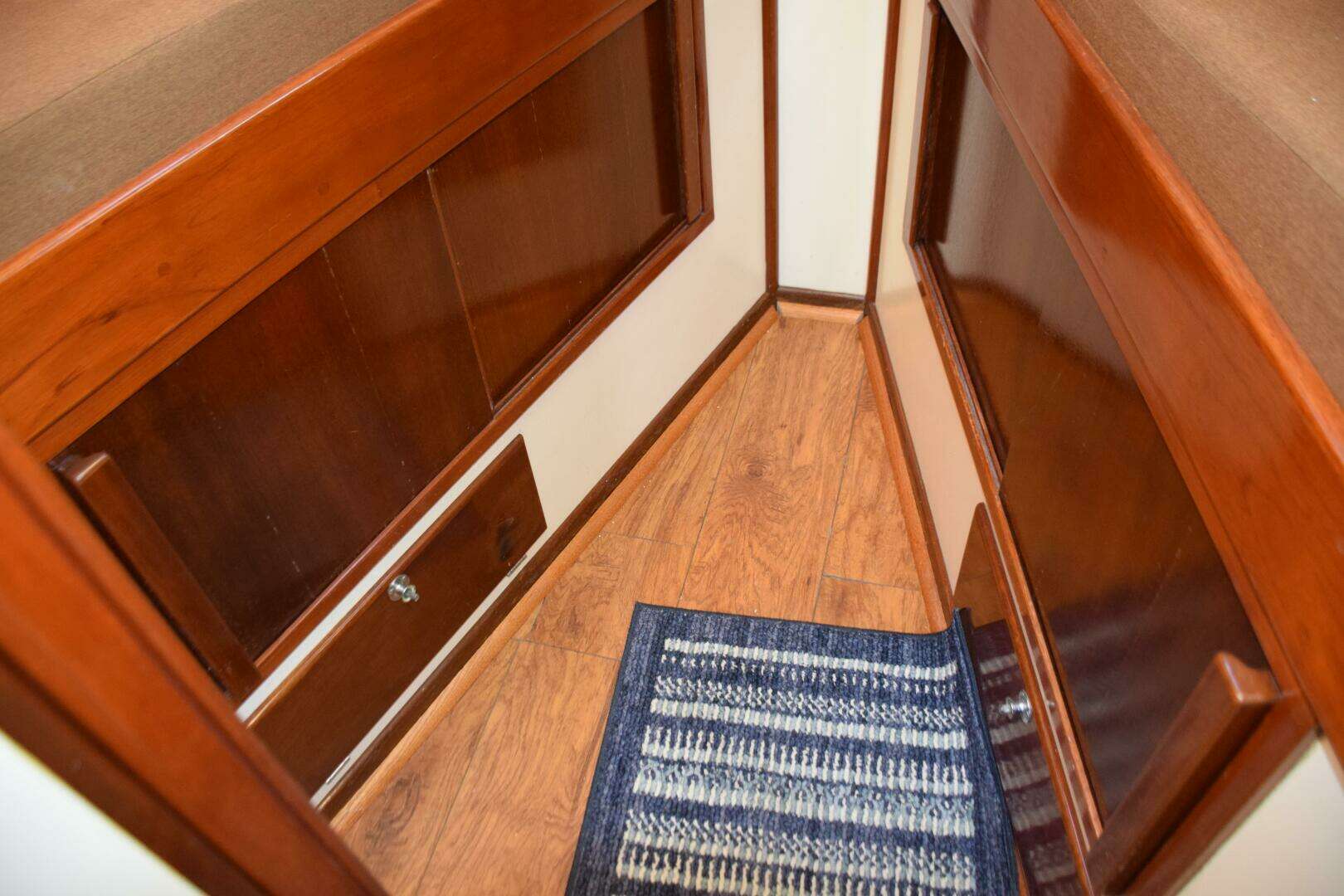 1982 Whiticar Flybridge Convertible - Image 26