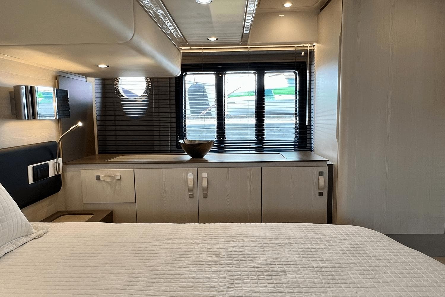 2019 Azimut 50 - 82