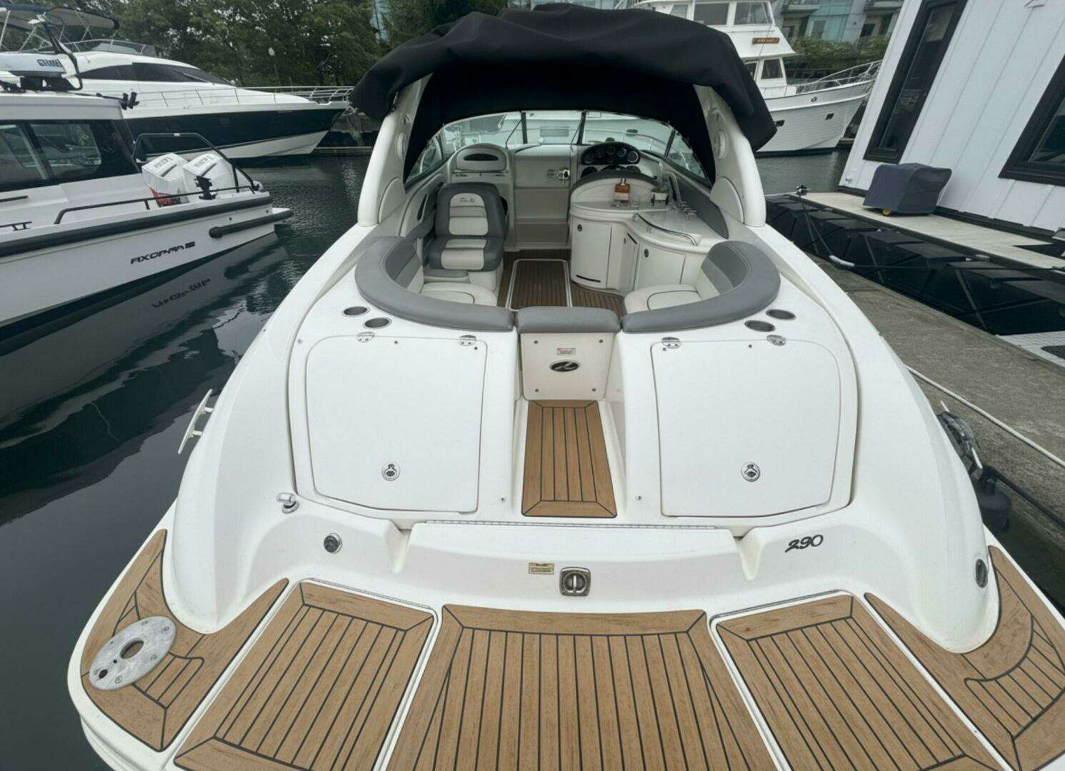 2007 Sea Ray 29SLX with cuddy cabin - Image 5