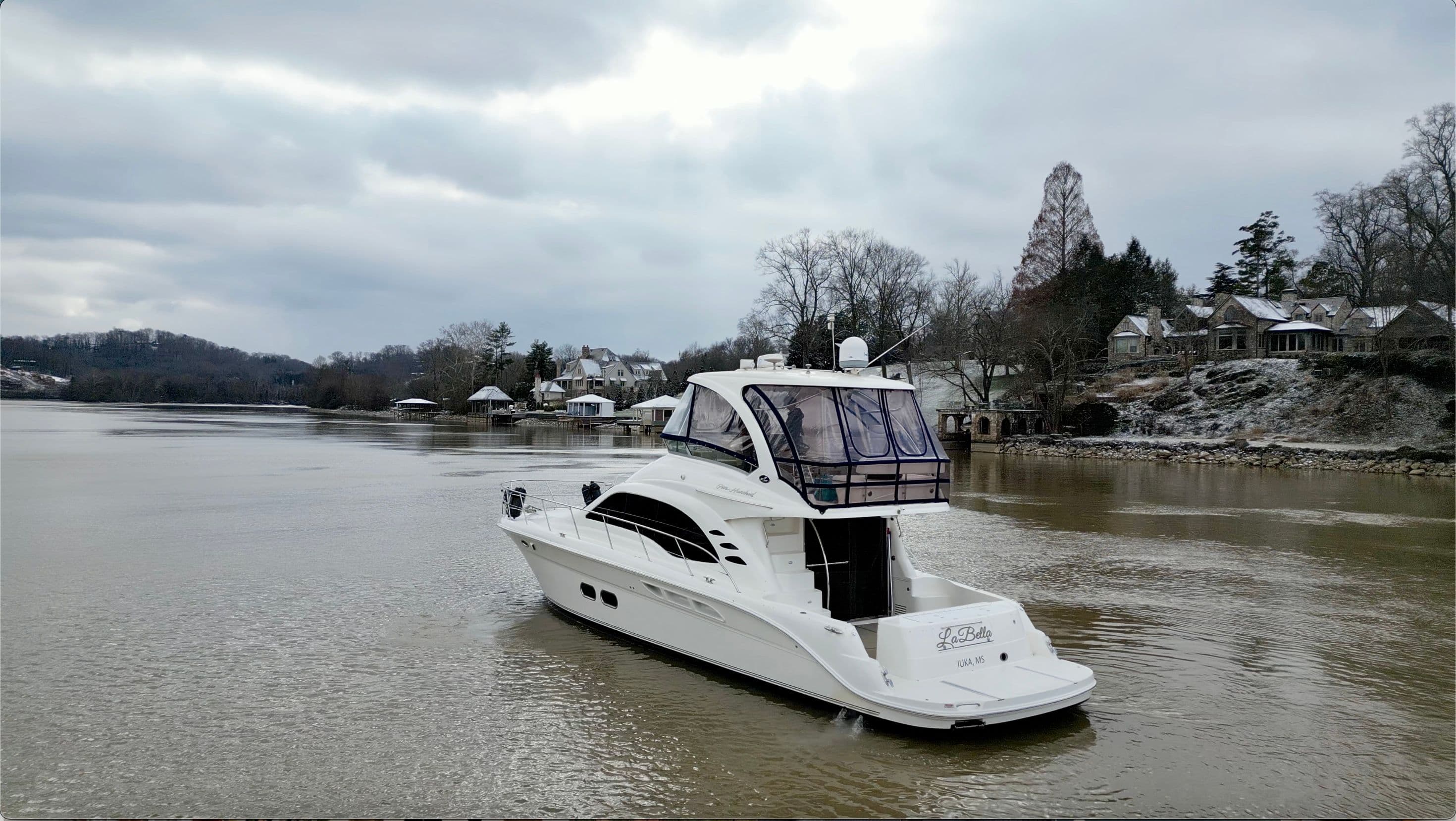 2005 Sea Ray 52 Sedan Bridge - 8