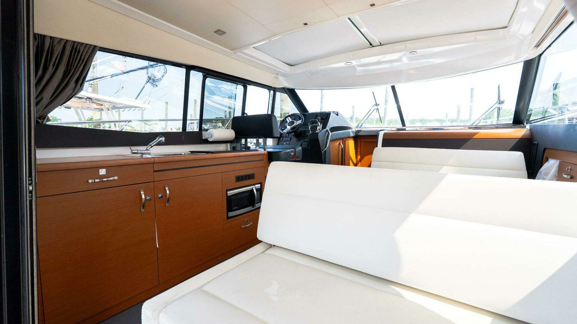 2018 Jeanneau NC 11 - Image 26