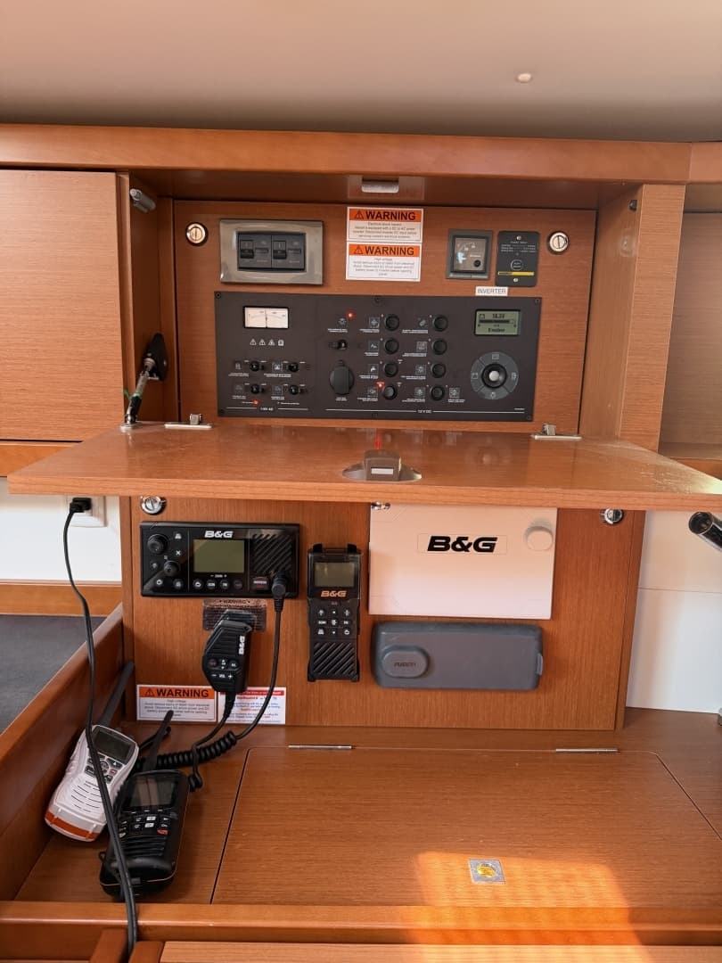2016 Beneteau 48 - Image 42