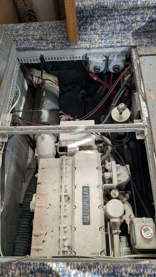 1994 Carver 370 AFT CABIN - Image 42