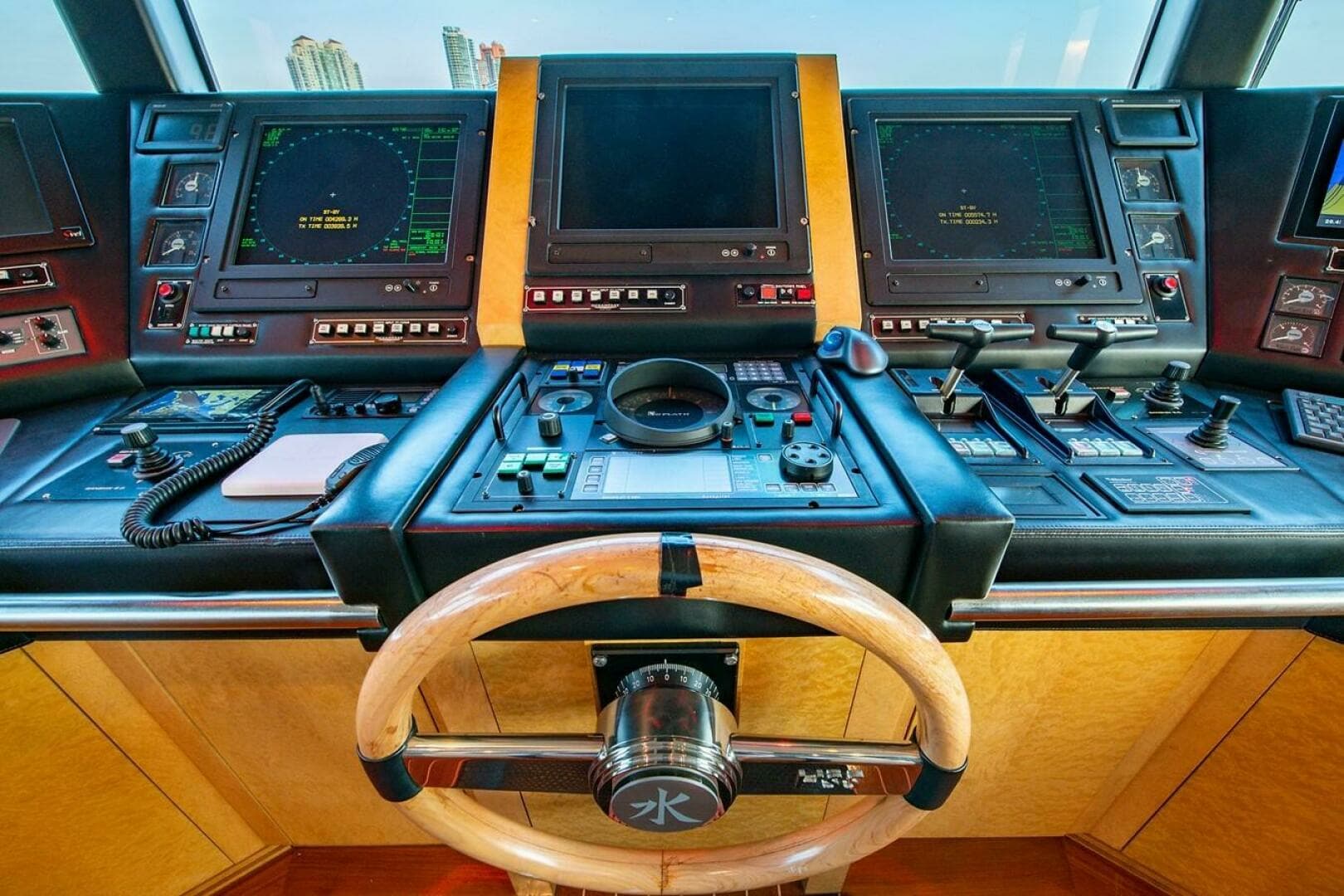 2004 Oceanfast — - Image 68
