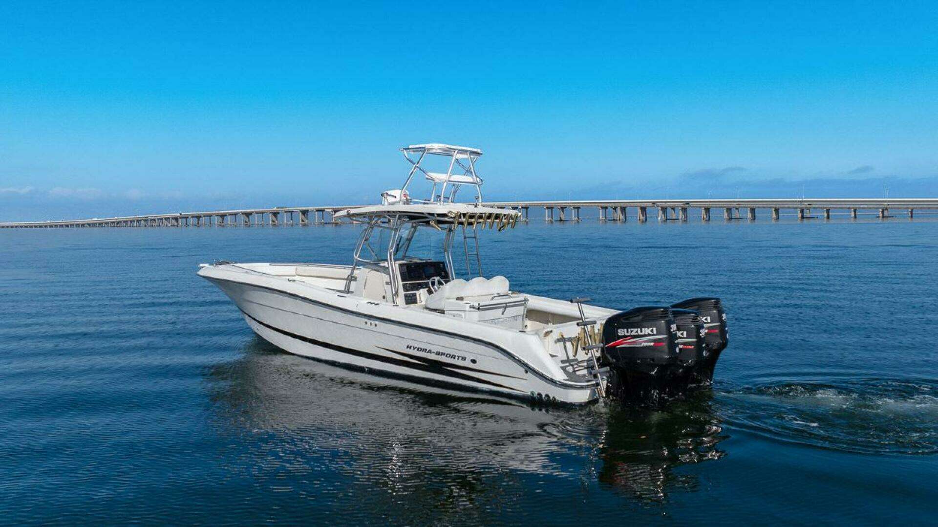 2004 Hydra-Sports Vector 3300 CC - Image 19