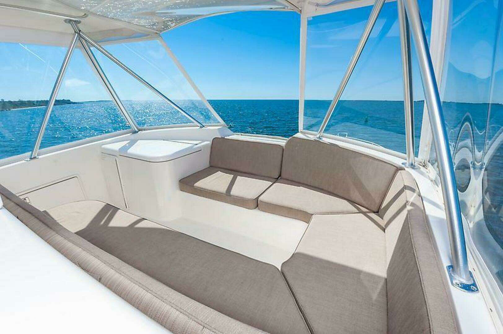 2003 Ocean 57 Convertible - Image 22