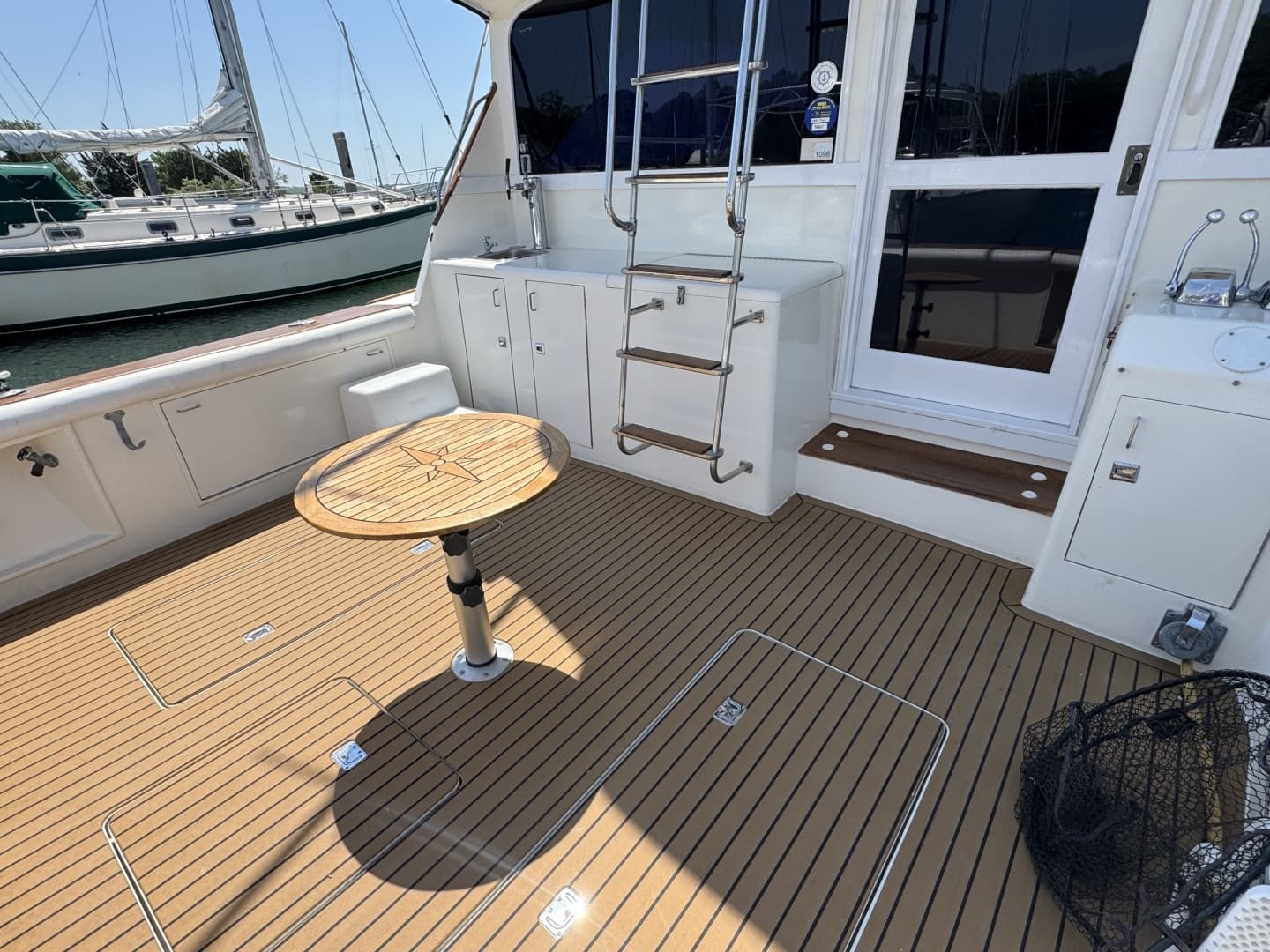 1988 Ocean Yachts 44 SS - Image 8