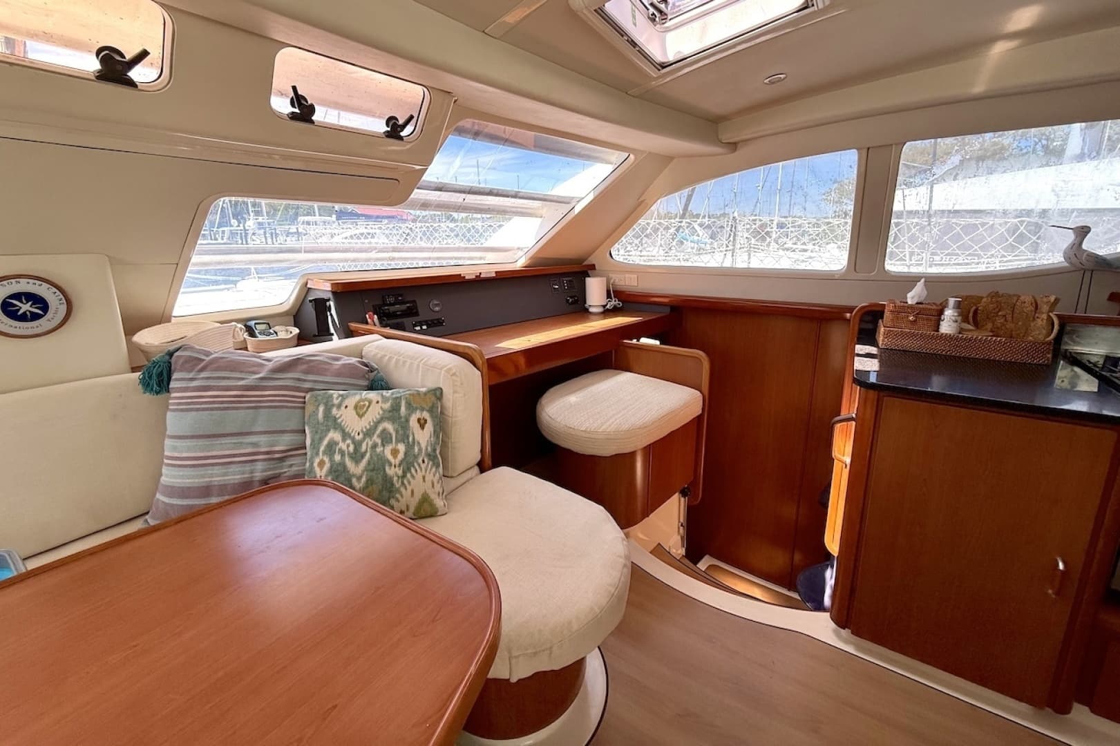 2010 Leopard 46 - Image 54