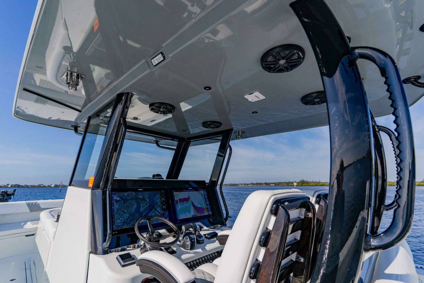 2024 Costa Custom 34 SV - Image 16