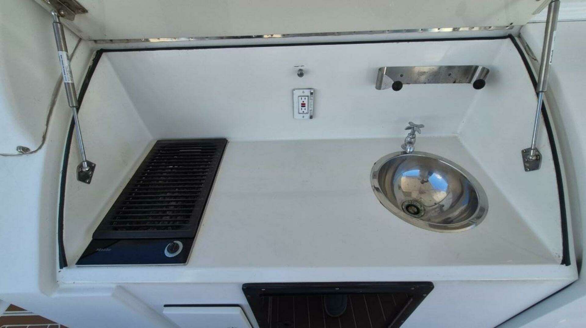 2003 Navigator Californian Veneti - Image 15