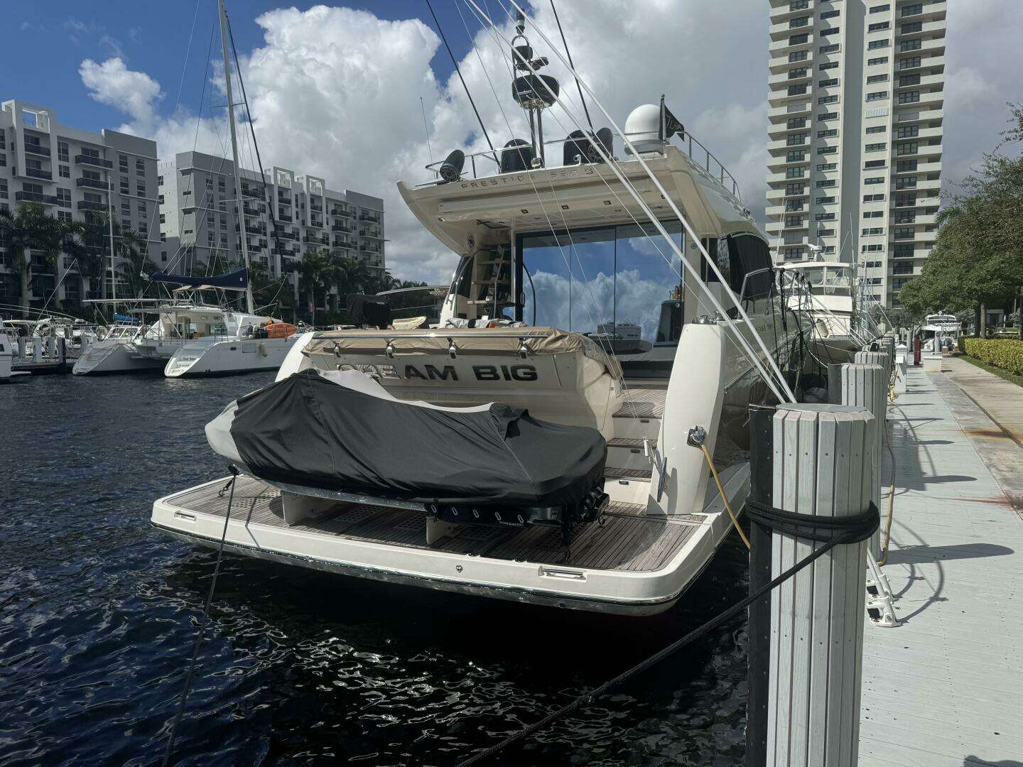 2013 Prestige 550S - Image 3
