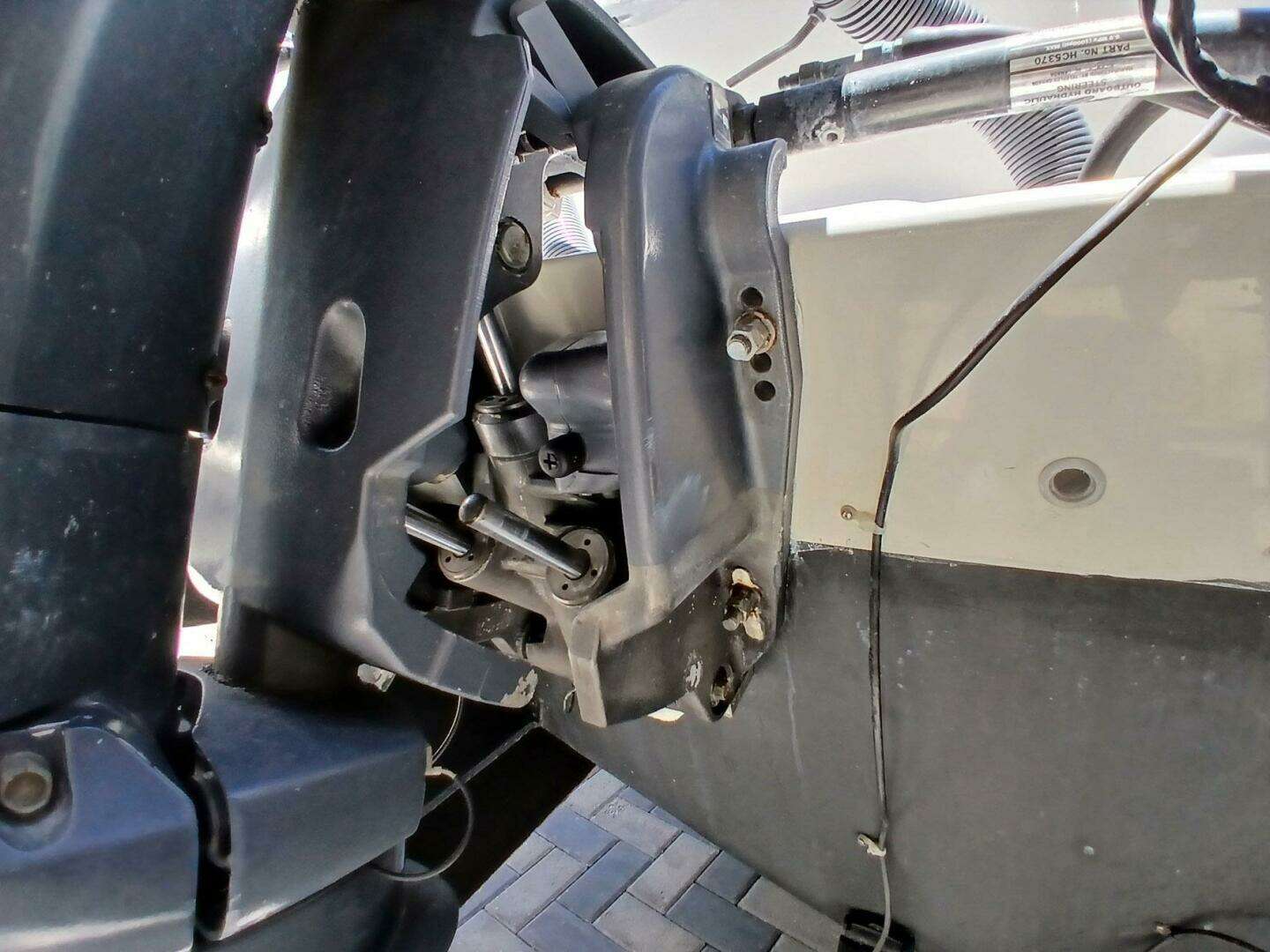 2002 Protector 28 Targa - Image 6