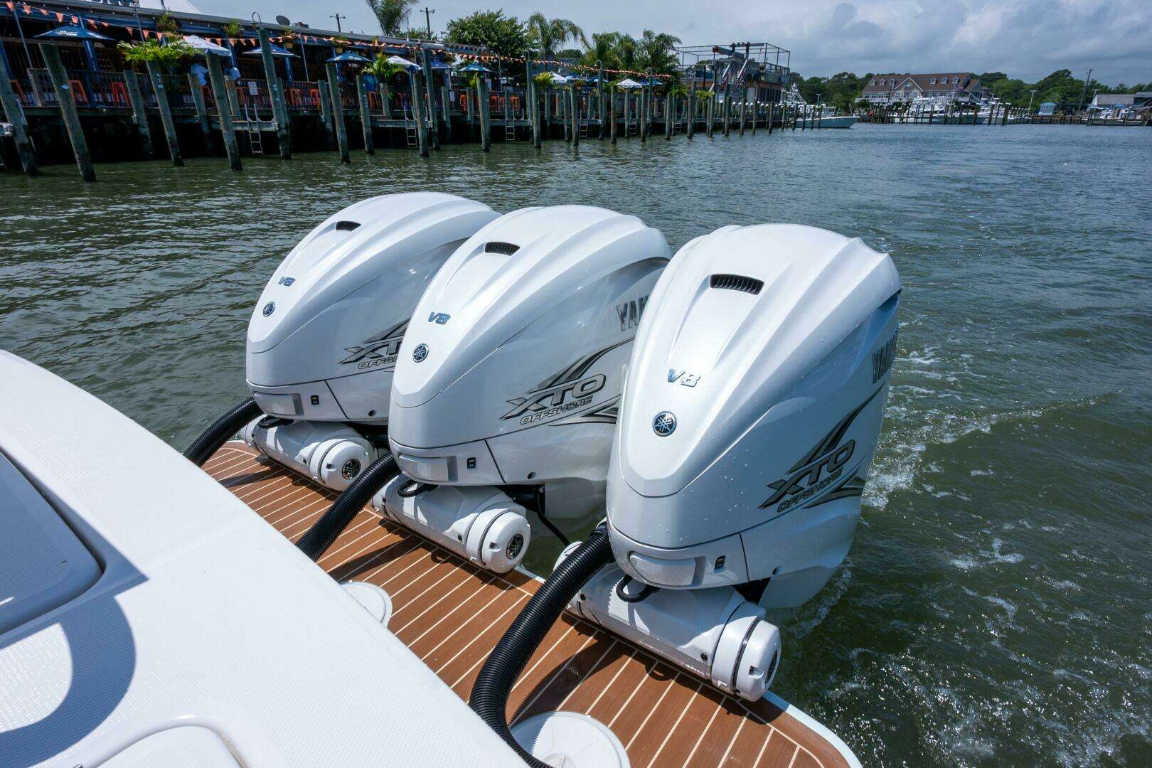 2022 Regulator — - Image 15