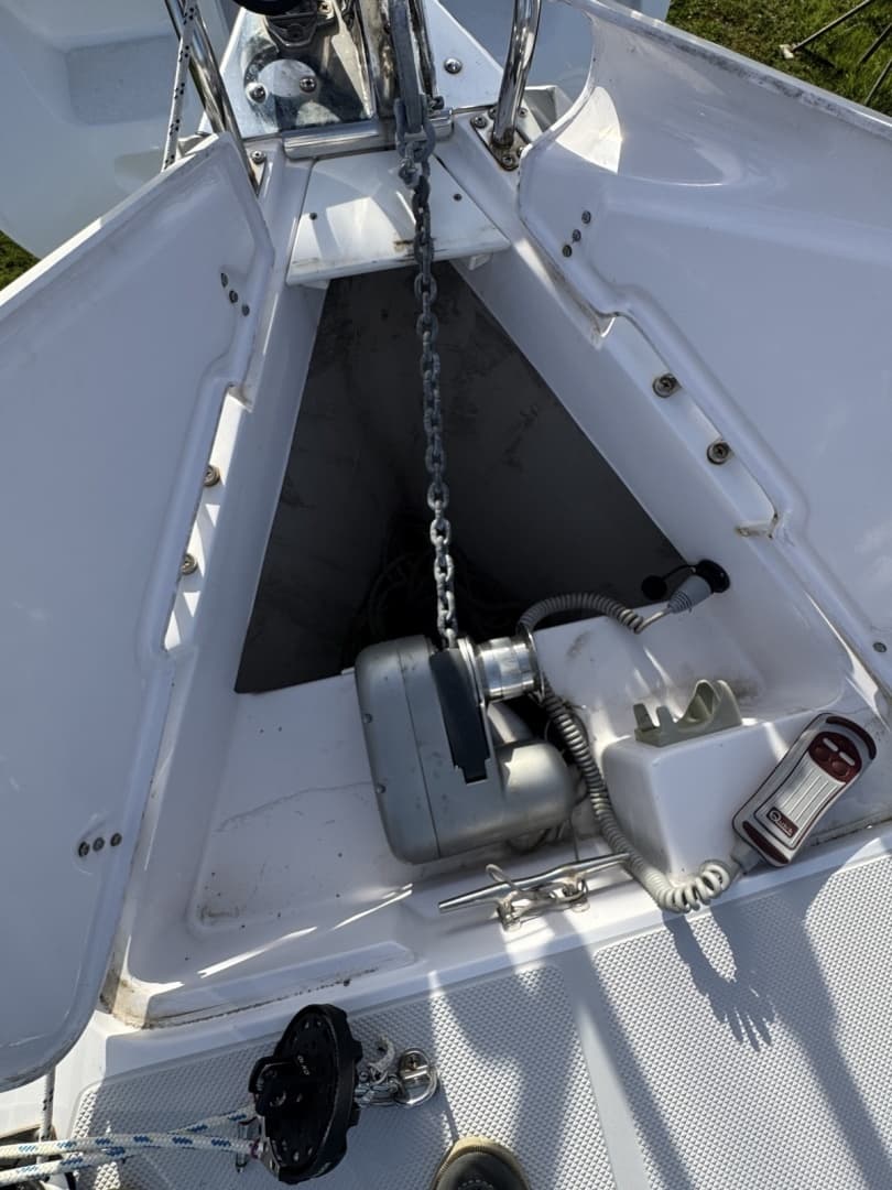 2019 Catalina 315 - Image 20