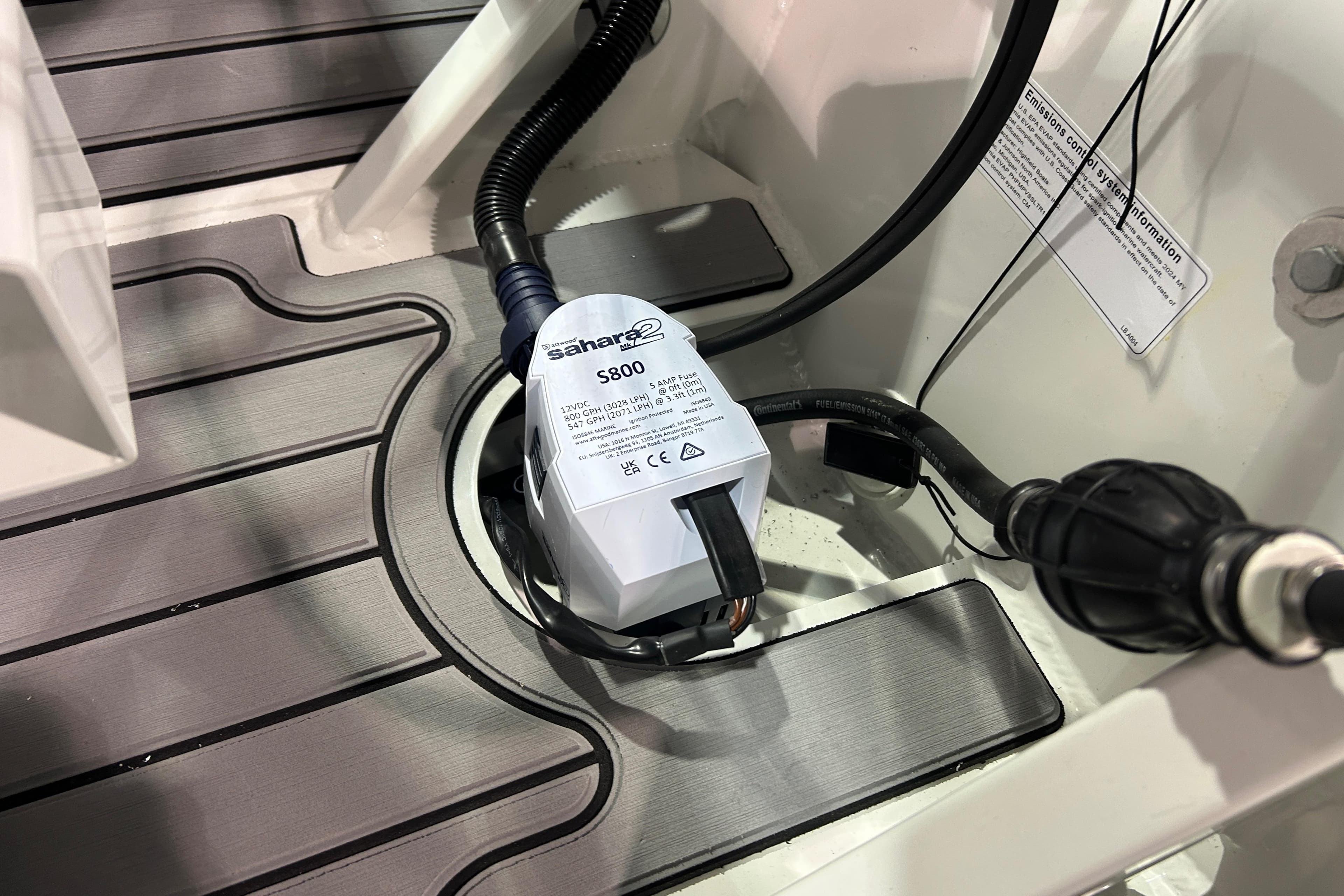Highfield Classic 310 FCT 2025 boat interior with Sahara 500GPH bilge pump.