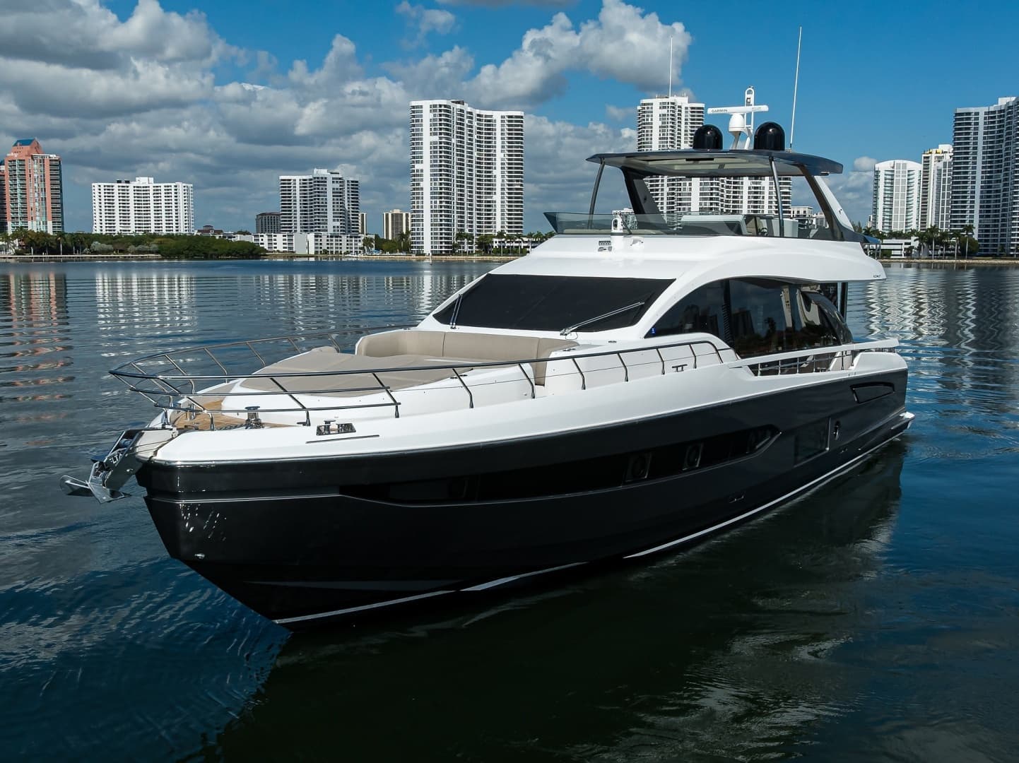 2024 Azimut Fly 78 - Image 98