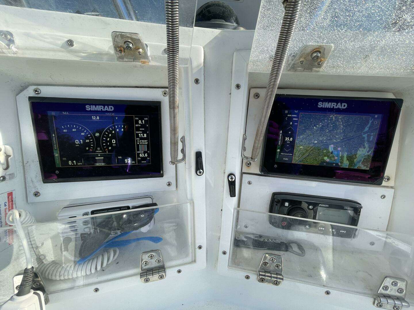 2001 Contender 23 Open - Image 8
