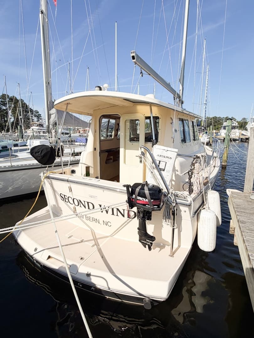 2007 Island Packet SP Cruiser - Image 12