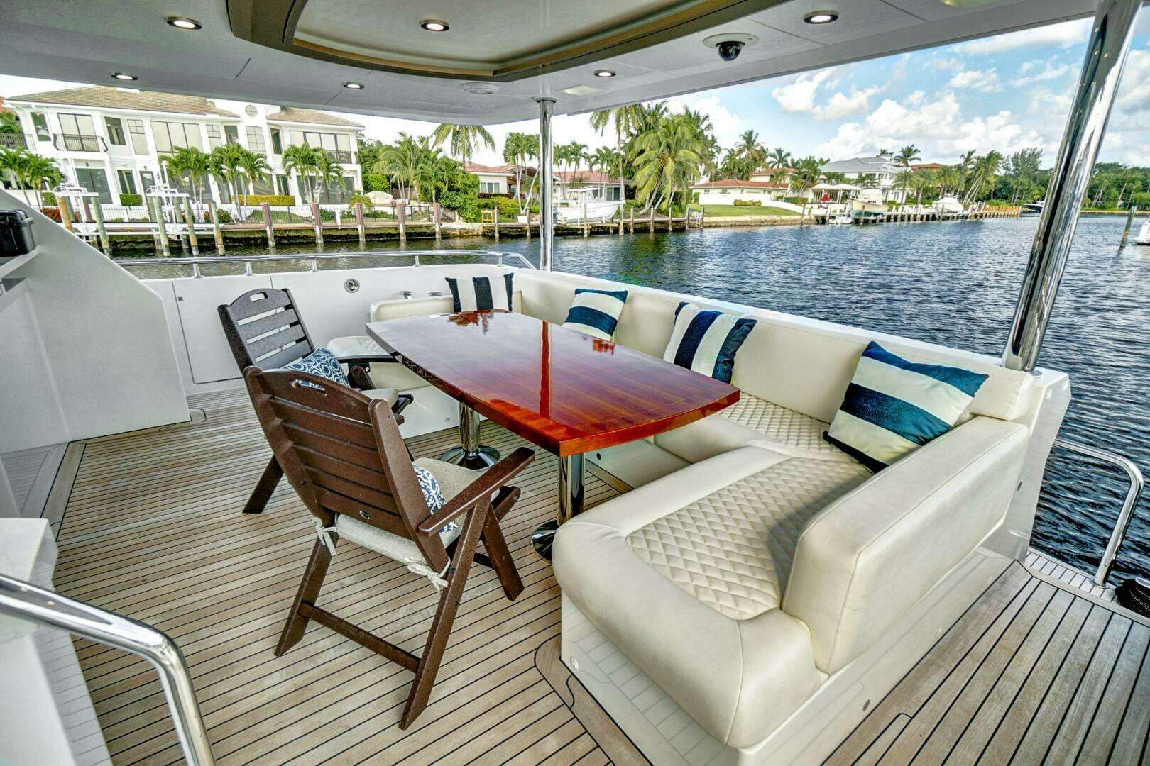 2016 Ocean Alexander 85 E - Image 55