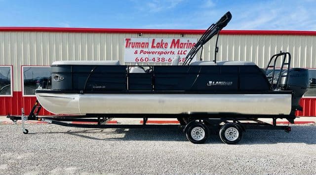2027 Landau Island Breeze 23 Sport Rear powered with a 200HP S