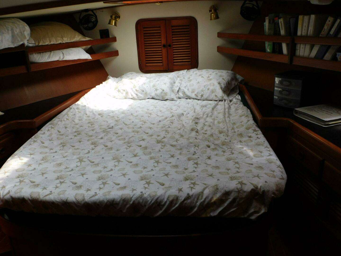 1988 Hans Christian 45 Independence Trawler - Image 15