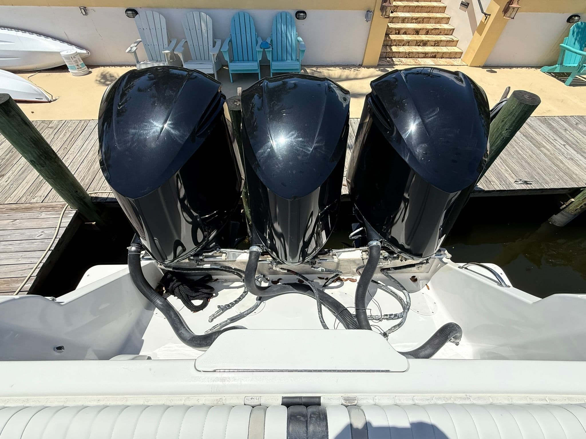 2003 INTREPID 370 CUDDY - Image 50