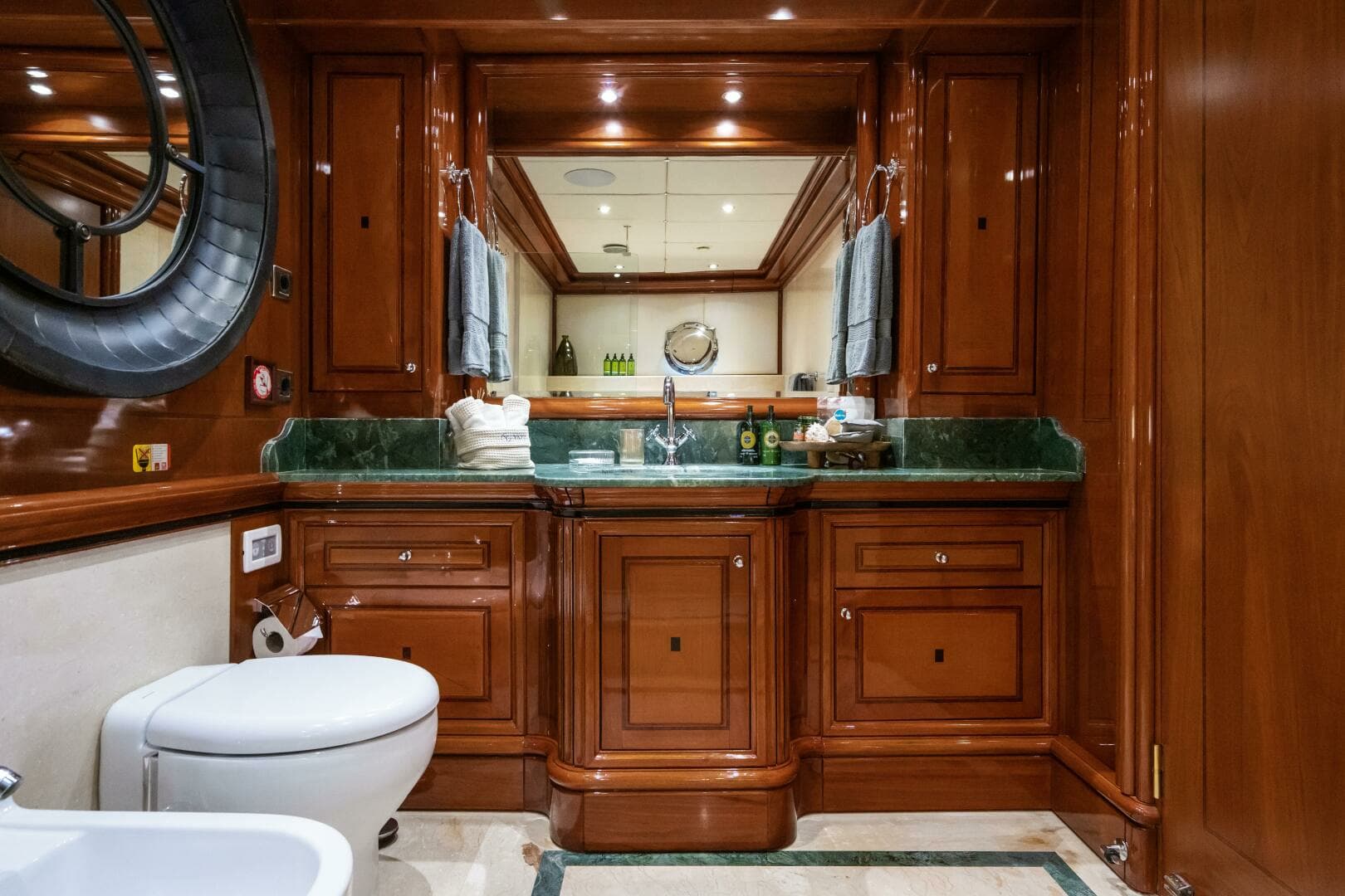 2007 Aegean Yacht — - Image 20
