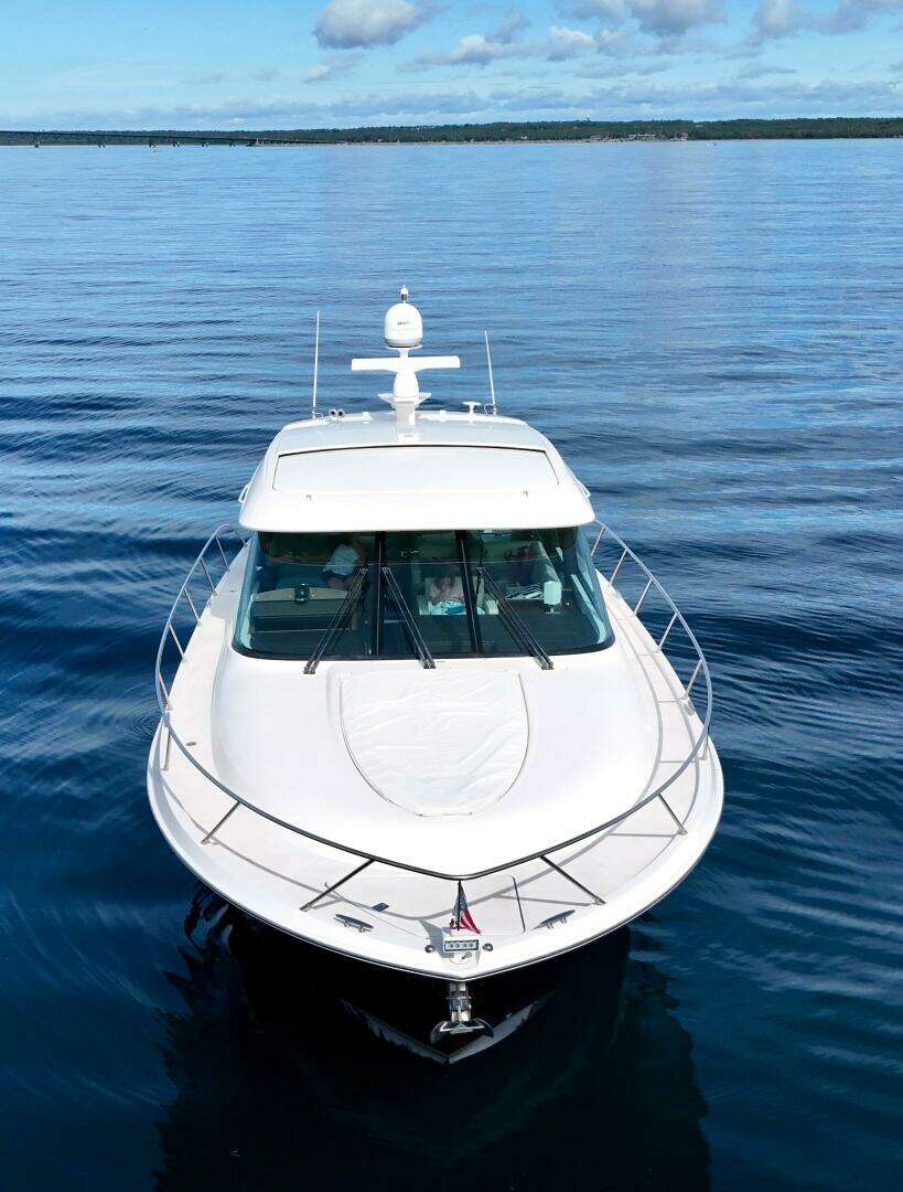 2017 Tiara Yachts 53 Coupe - Image 6