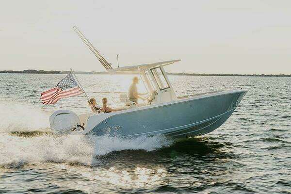 2025 Sailfish 232 Center Console - Image 1