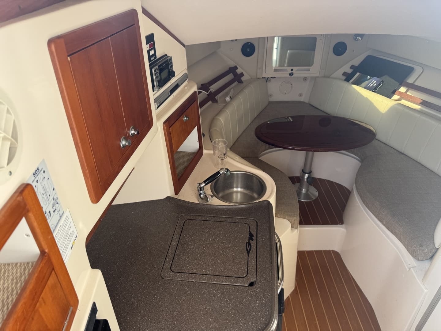 2007 Grady-White 305 Express - Image 20