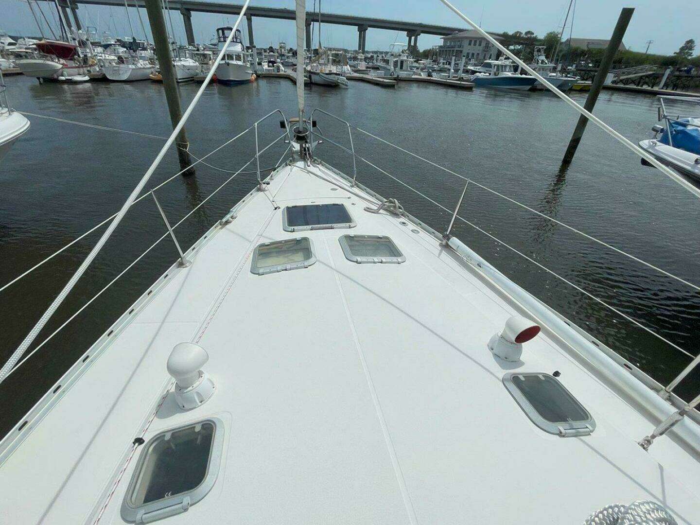 1998 Jeanneau 45.2 - Image 10