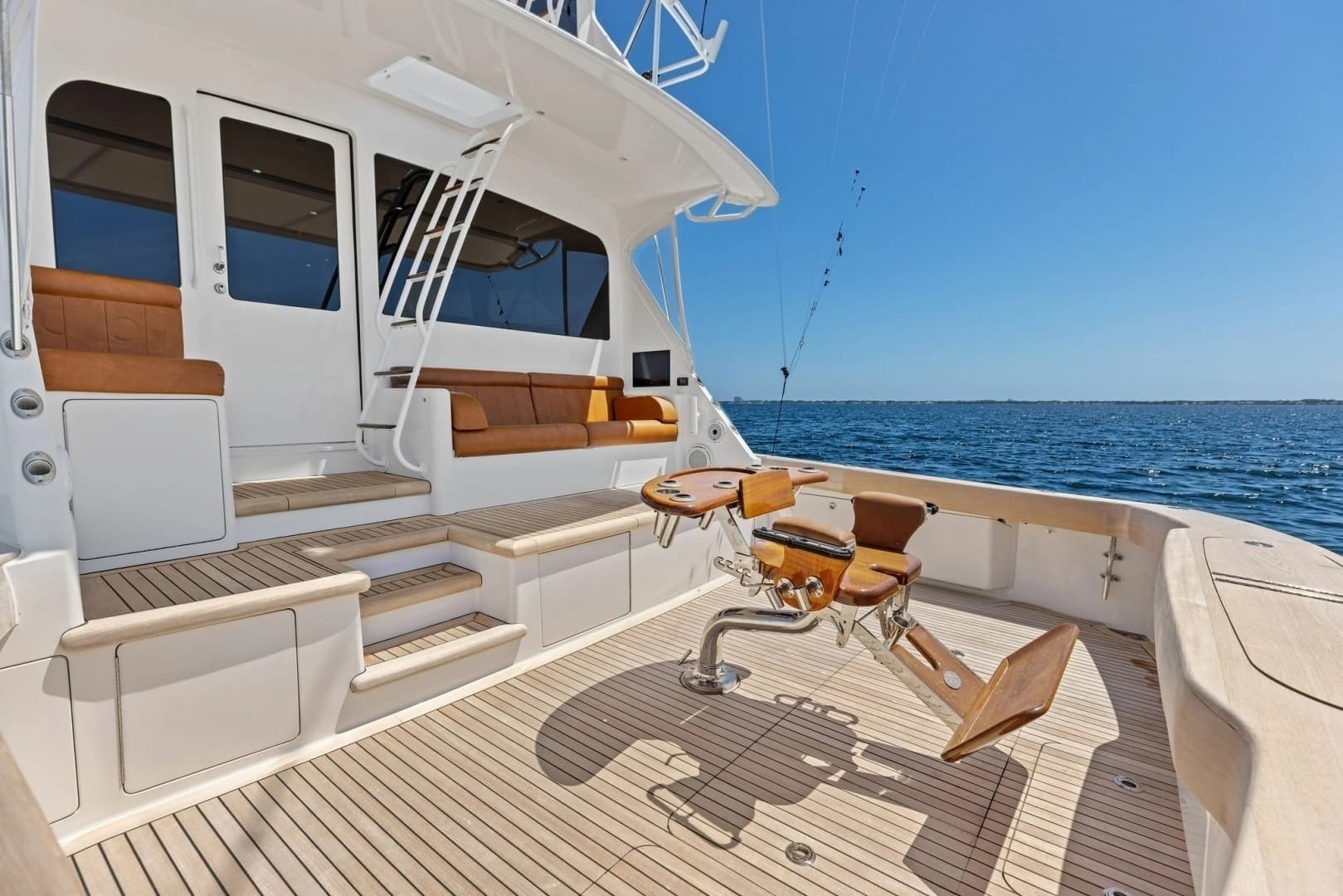 2008 Viking 68 Skybridge - Image 59