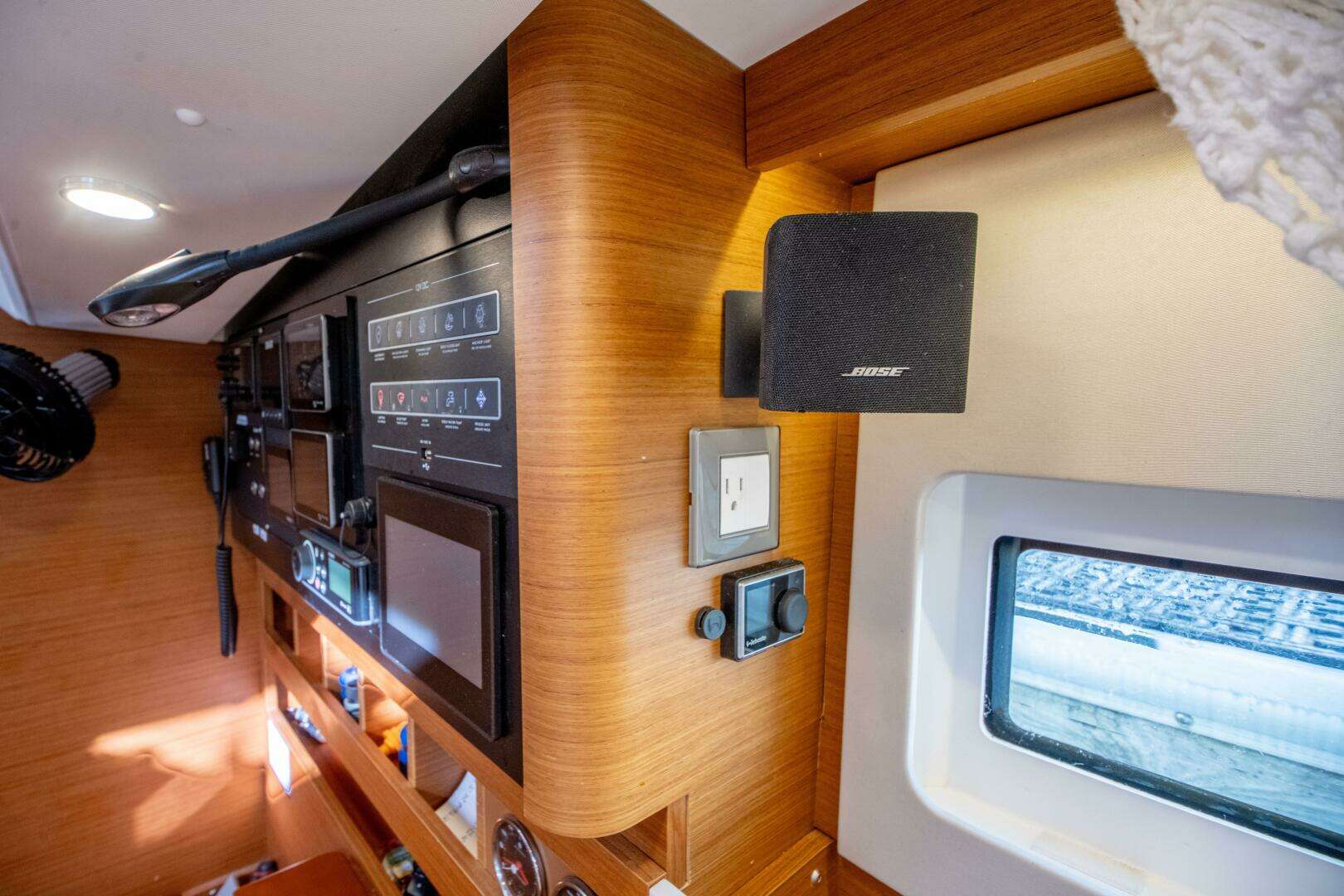2022 Jeanneau Sun Odyssey 440 - Image 40