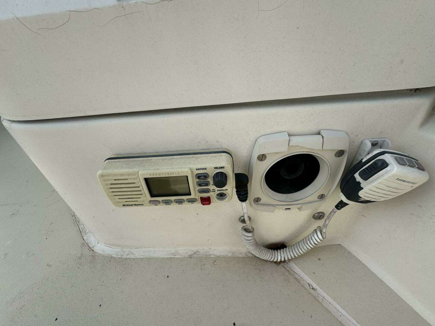 1996 Sabre 425 - Image 23