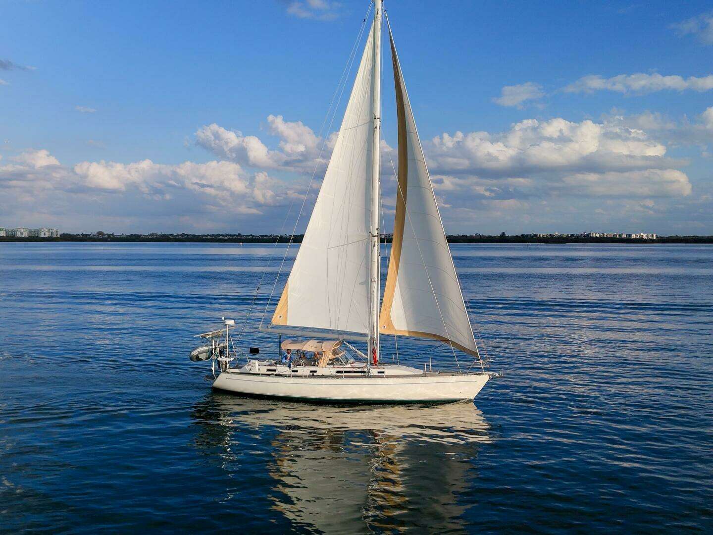 1991 Oyster Lightwave 48 - Image 98