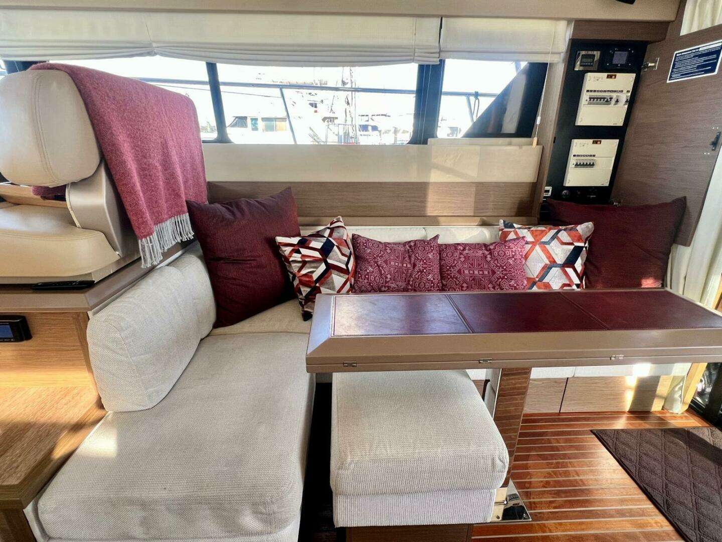 2017 Beneteau Monte Carlo 4 - Image 8