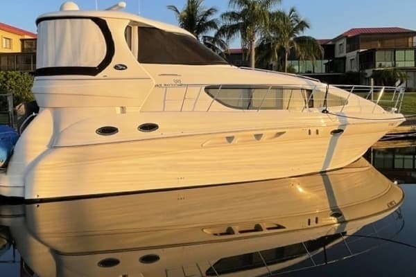 2004 Sea Ray 390 Motor Yacht