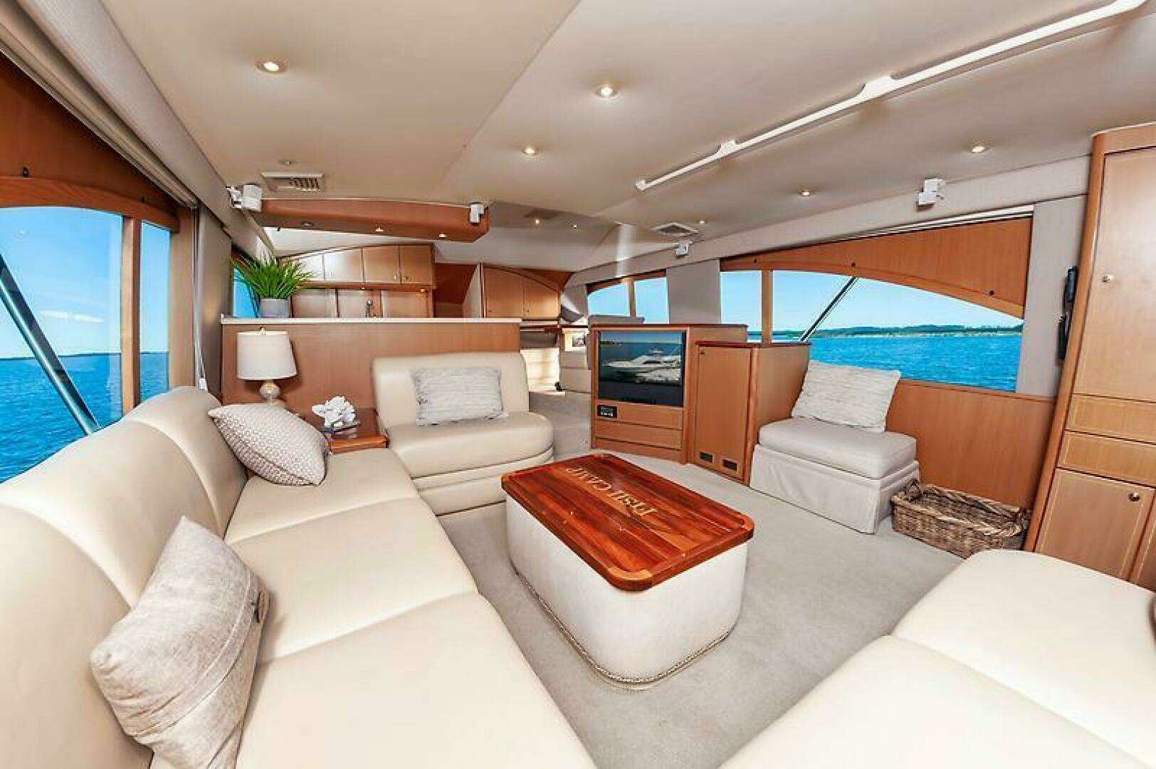 2003 Ocean 57 Convertible - Image 27