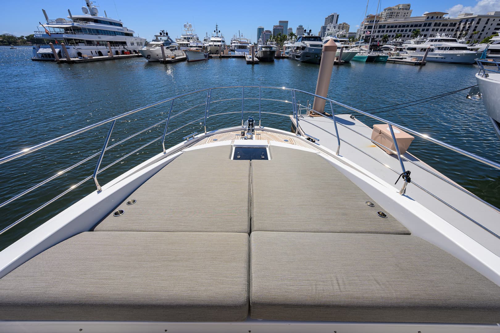 2019 Azimut S7 - Image 52