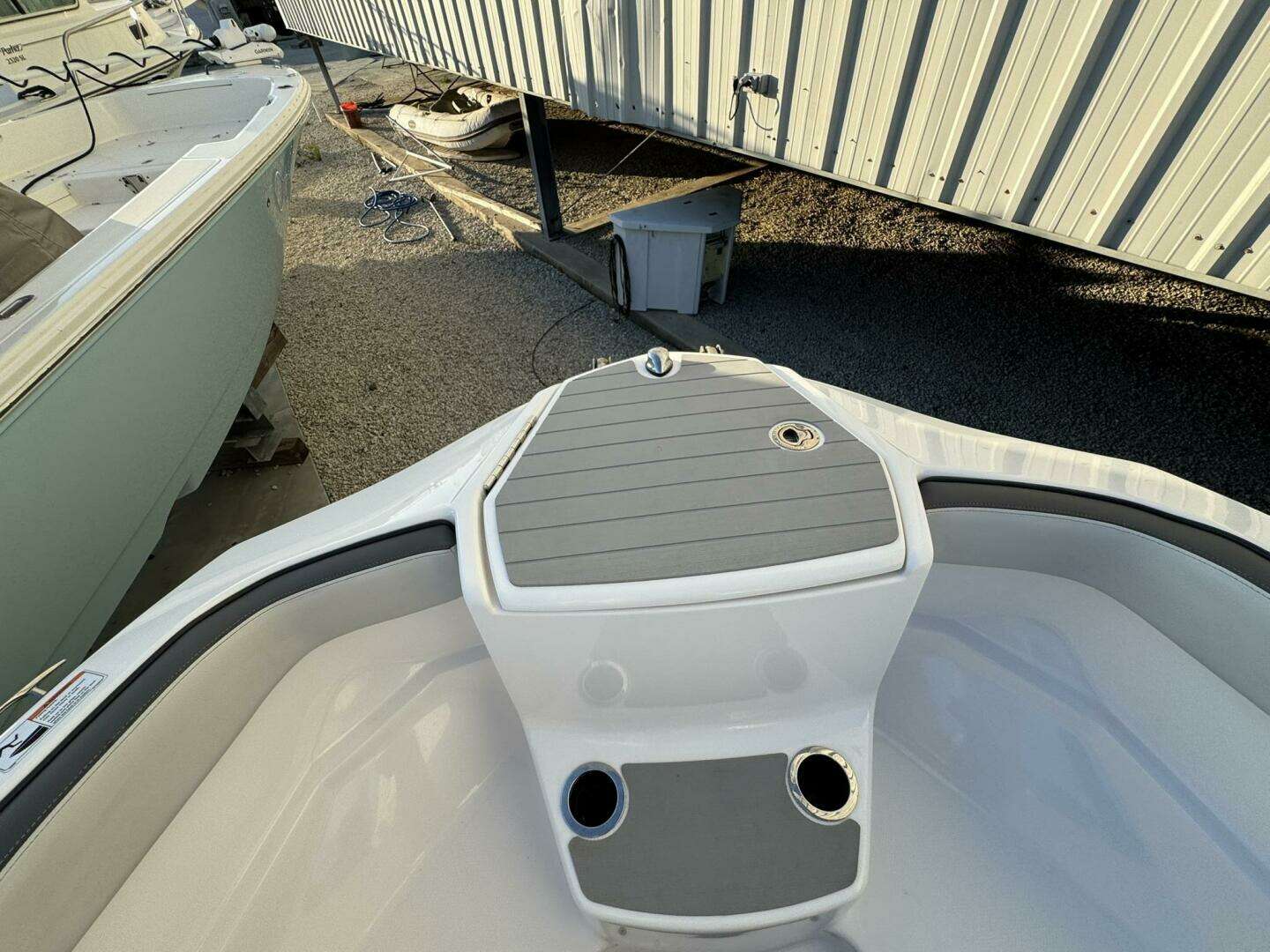 2021 Yamaha Boats AR 250 - Image 31