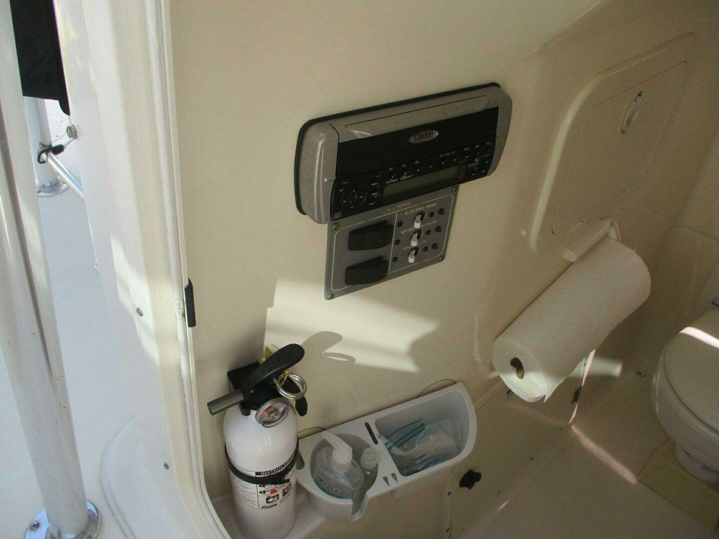 2006 Pursuit — - Image 23