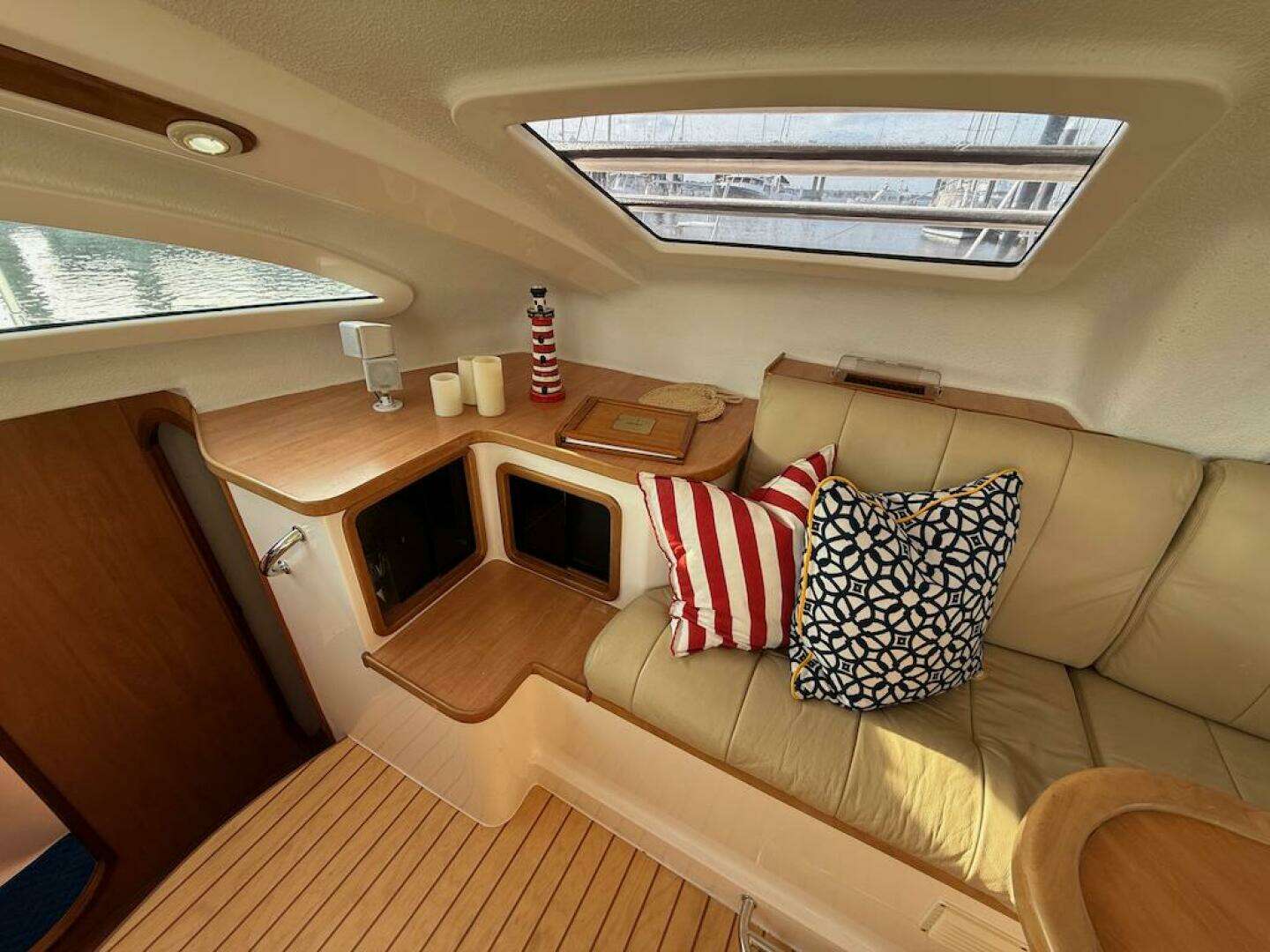 2006 Island Spirit 401 - Image 26